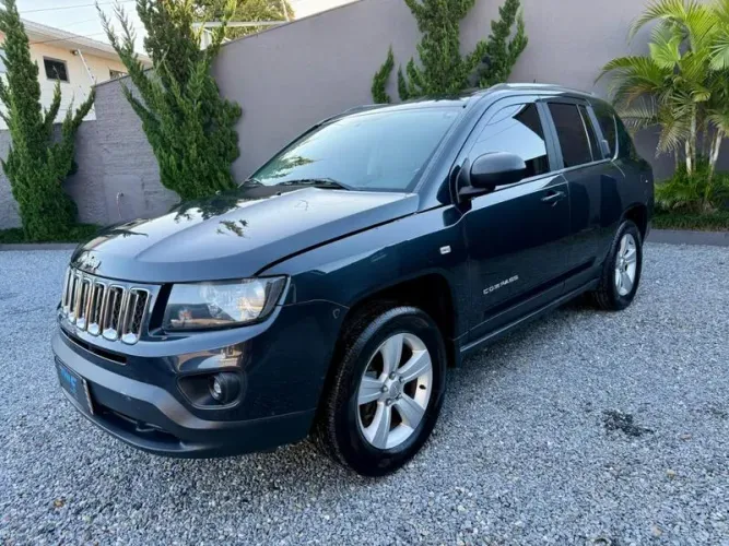 Jeep Compass Sport 2.0 16V 156cv 5P 2015