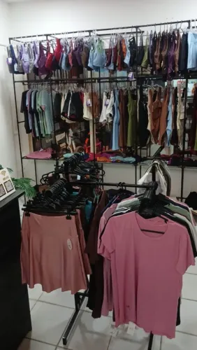 LOTE COMPLETO +440 0PEÇAS DE ROUPAS FITNESS NOVAS PARA REVENDA