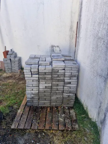Oportunidade - lote de piso intertravado 