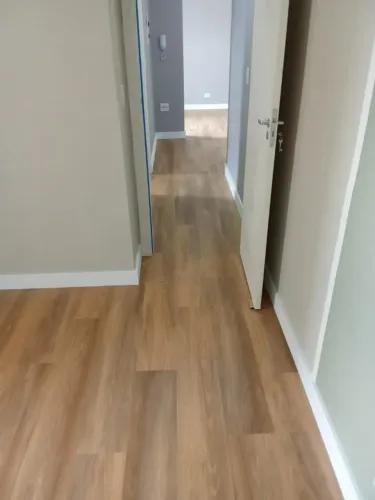 Pisos Laminados e Vinílicos