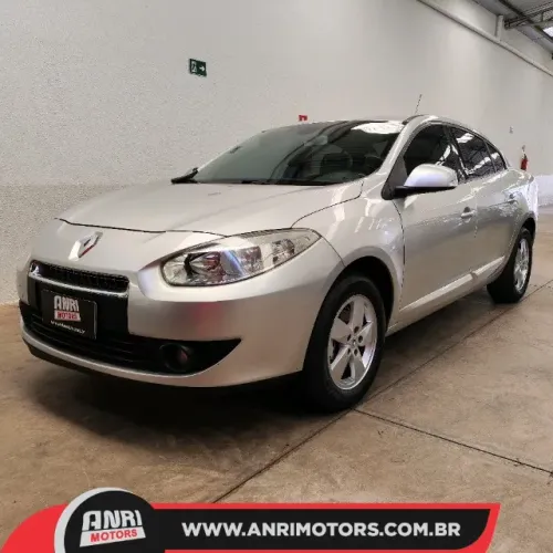 Renault Fluence Sed. Dynamique 2.0 16V Flex Aut. 2012