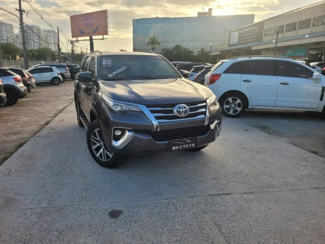 Blindado Toyota Hilux SW4 SRX Blindado Diesel 2020 7 Lugares