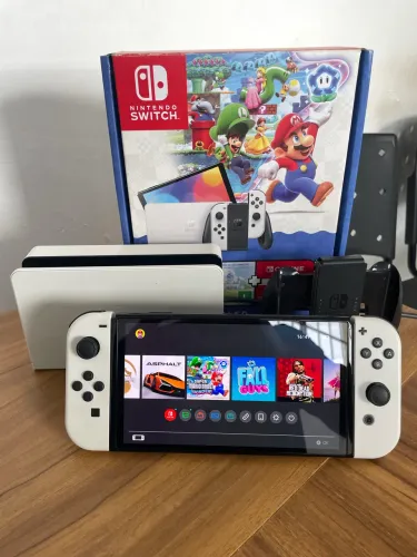 Console Nintendo Switch OLED 64 gb