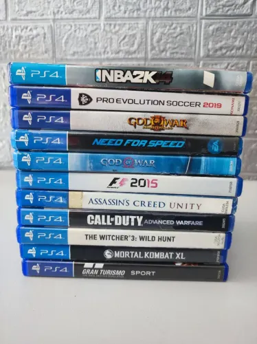 Lote com 11 Jogos de PS4