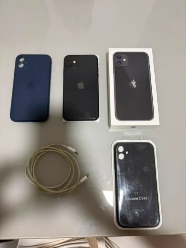 iPhone 11