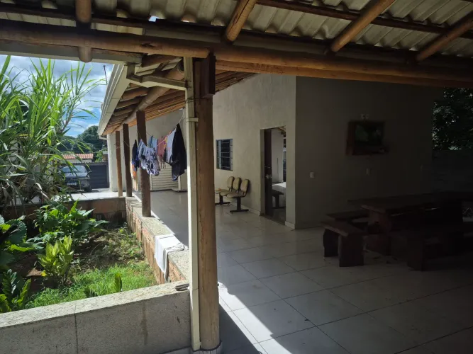 Imóvel com duas casas lindas!