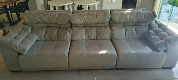 Vende-se sofá retrátil e reclinável