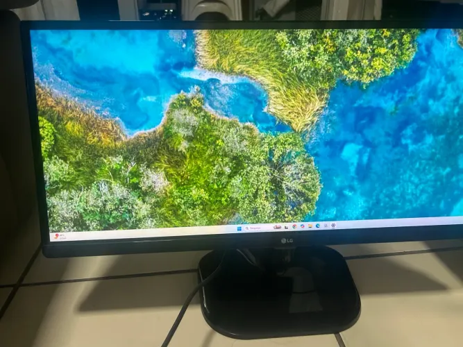 Monitor ultrawide LG 25 polegadas 