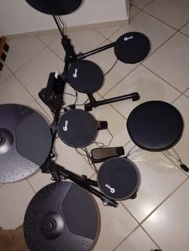 Bateria eletrônica GROOVE Drums