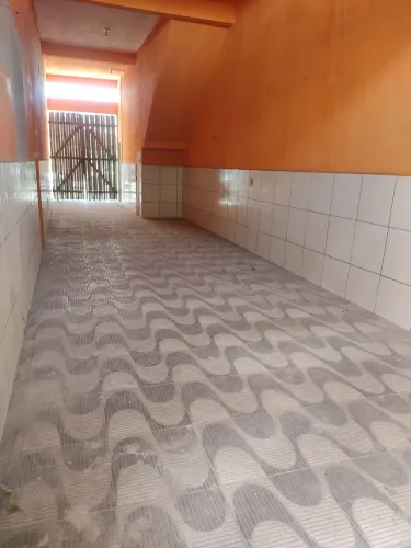 Alugo 2 imóveis em diferentes locais de Jacaraípe
