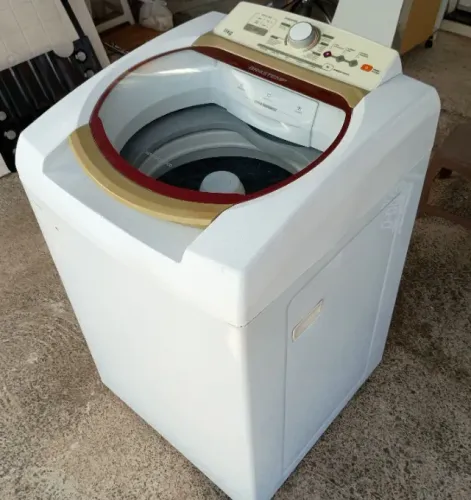 Vendo Maquina de lavar Brastemp 11kg