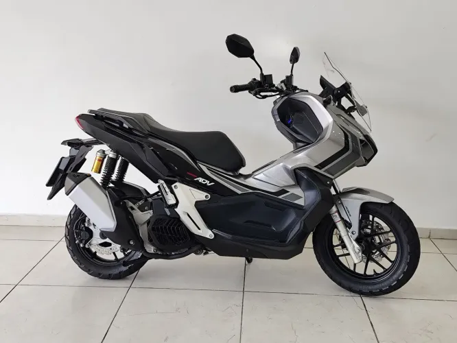 ADV 150 2023 18mil km