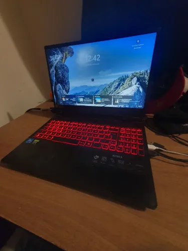 Acer nitro 5 rtx 3050 Intel i5