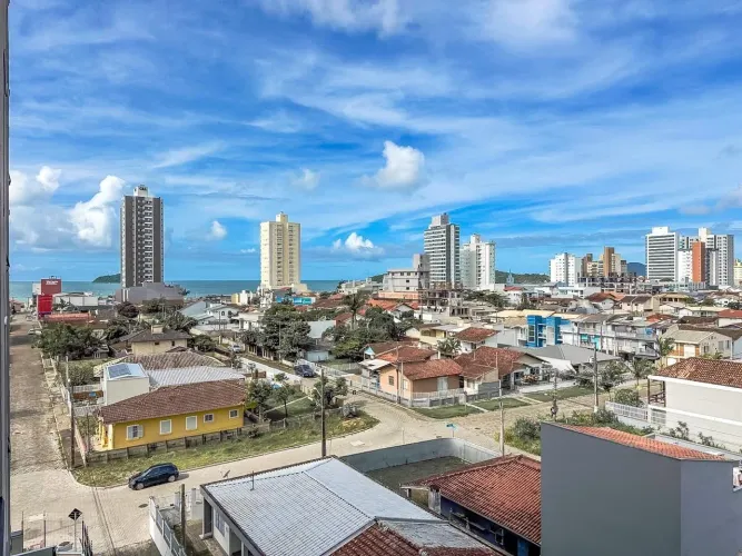 Apartamento com 2 dormitórios à venda, 63 m² por R$ 590.000,00 - Centro - Balneário Piçarr