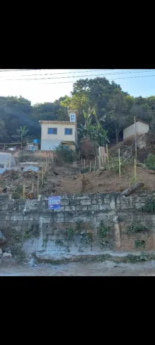 Lote no centro de sabara