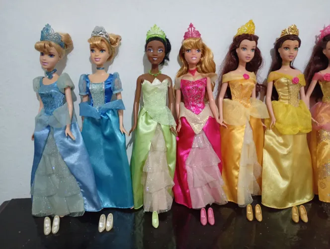Lote de bonecas Mattel Sparkling Princess