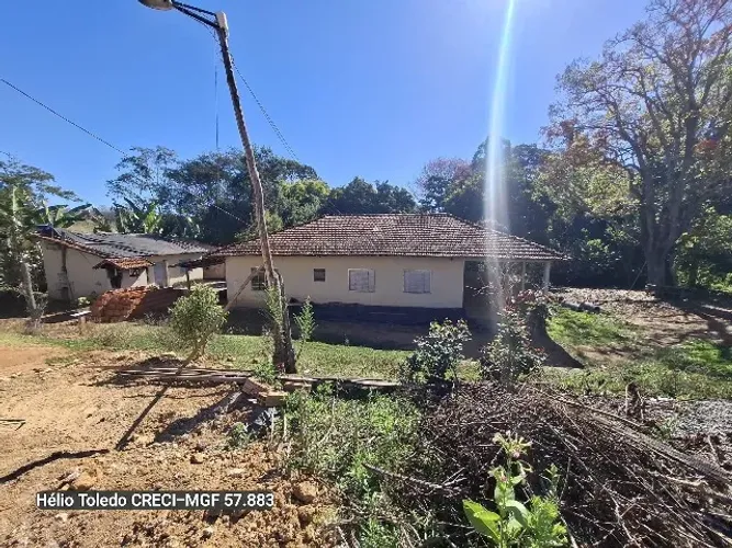 Lindo Sítio com 19 Hectares, localizado em Brazópolis/MG