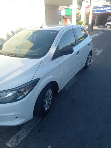 Chevrolet Onix JOY Hatch 1.0 8V Flex Mec. 4P 2019