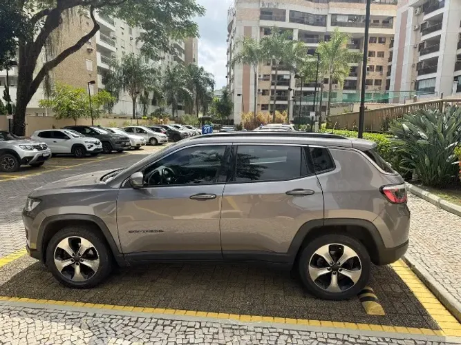 Jeep Compass Longitude 2.0 4X2 Flex 16V Aut. 2017