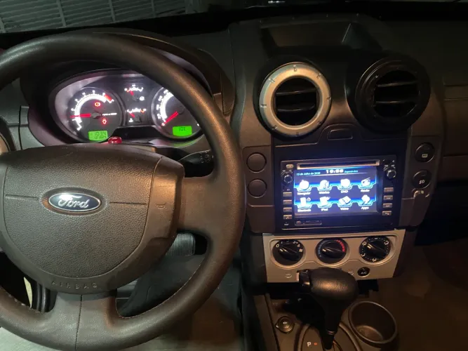 Ford Ecosport XLT 2.0/ 2.0 Flex 16V 5P Aut. 2011