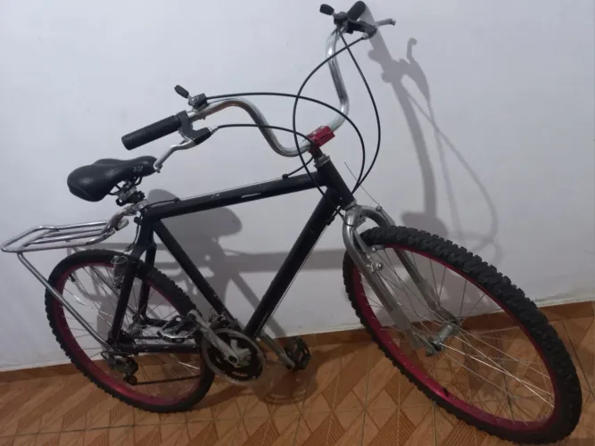 Bicicleta aro 26, 21 marchas ,Aluminio