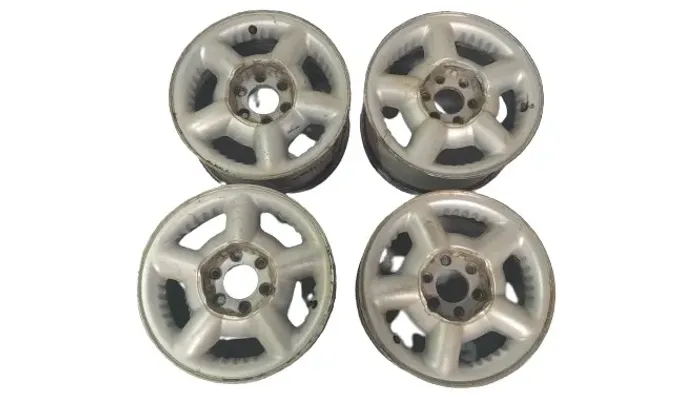 Jogo De Roda Aro 15 Dodge Dakota 2001 