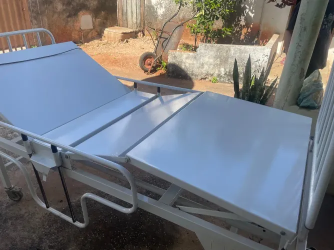 Cama hospitalar