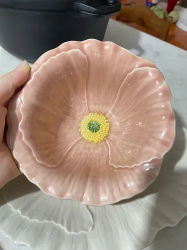 cumbuca bordallo pinheiro flor rosa