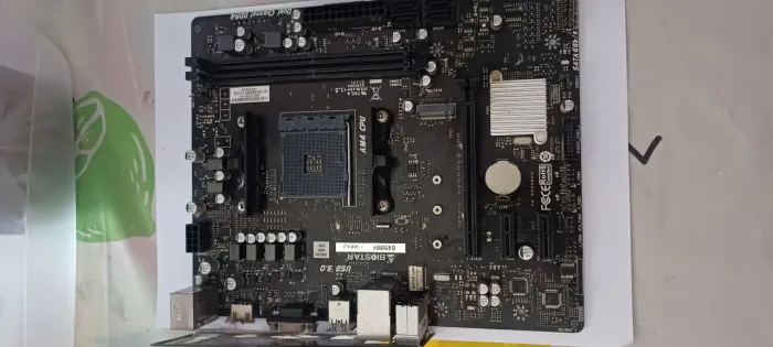 Placa Mãe Biostar B450MH AM4 DDR4 Ryzen