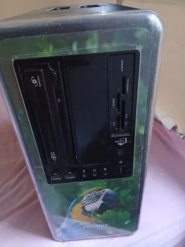 Vendo Um PC com HD 500gb 4gb de RAM DDR3 Windows 10 AMD Athlon ii x2 240 processador