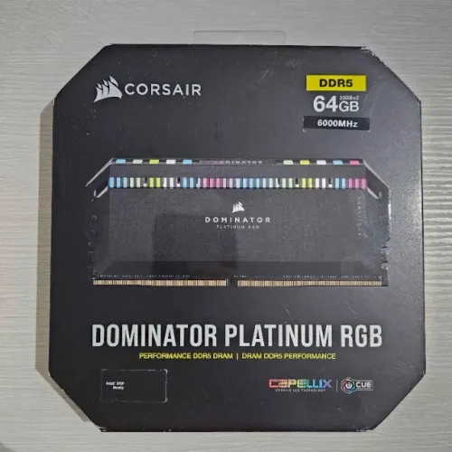 Memória Corsair Dominator Platinum RGB 64GB(2x32GB) DDR5 6000Mhz CMT64GX5M2B6000C40