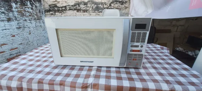 Microondas Brastemp 31 litros Funcionando
