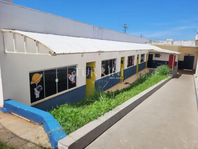 Imóvel comercial para locação no Jardim Aeroporto em Bauru -SP.