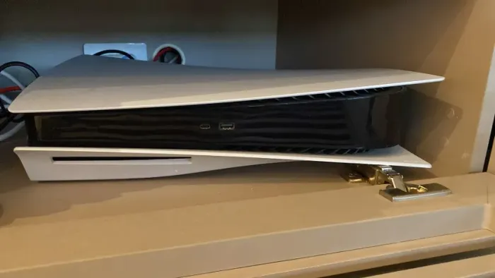 PlayStation 5 1T com leitor de disco + controle + Mortal Kombat 11
