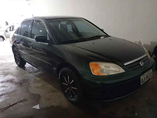 Honda Civic Sedan LX 1.7 16V 115cv Mec. 4P 2003