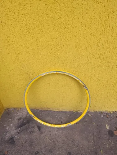 ARO 26 ALUM AERO ESCAPE absolute amarelo