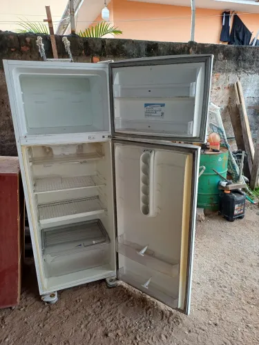 Geladeira Electrolux defeito/ precisa colocar gaz