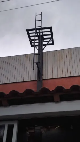 Torre de caixa d,agua p/1000lts