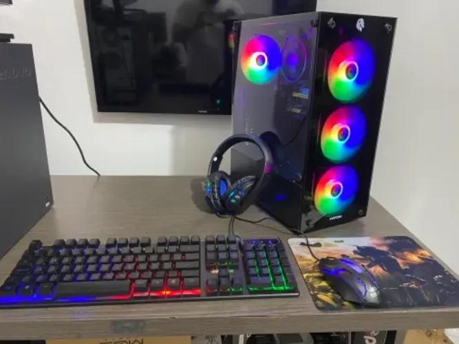 CPu Gamer Intel core i5 4.4Ghz 11th 16gb 3200 Rgb 512gb NVme Rx 5500xt 8gb GDDr6