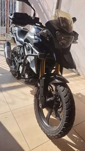 Moto BMW GS 310 Seminova 2018, com 11000 km, doc em dia, com acessórios.