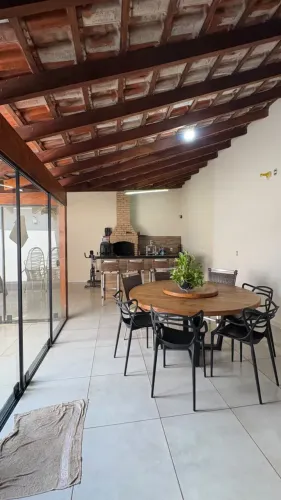 Casa venda Residencial Caitano 2 - São José do Rio Preto/SP, Varanda grande com fechamento