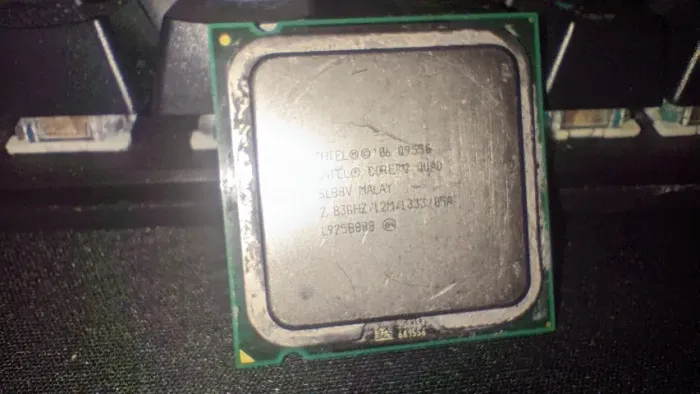 Intel Core 2 Quad Q9550 - 12MB Cache - Funcionando Perfeitamente