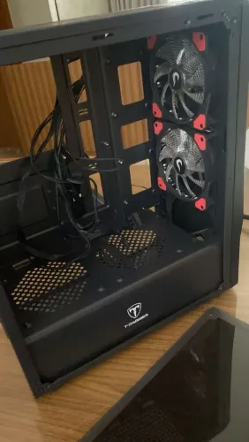Computador Intel i5 gamer semi novo e 100% funcional