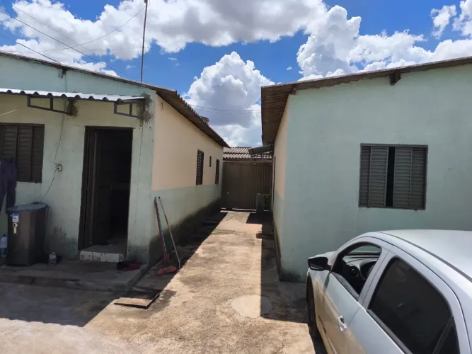 Vende-se Kitnets  - Jardim Veneza Próximo ao Upa do Buriti Sereno Aparecida de Goiânia/GO