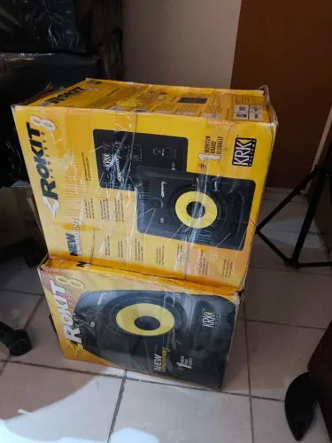 Monitor de Referência Caixa KRK RP8 G3 NOVÍSSIMAS C/ CAIXA