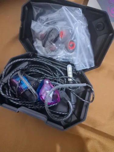 ?FONE QKZ PROFISSIONAL 4K?