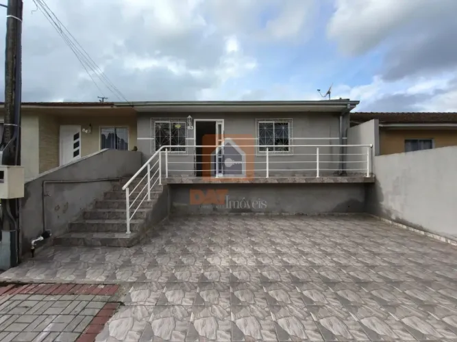 Casa à Venda No Bairro Nova Rússia