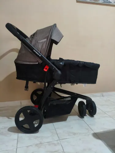 Carrinho de bebê+ bebê conforto+ Compass 3 KIDDO