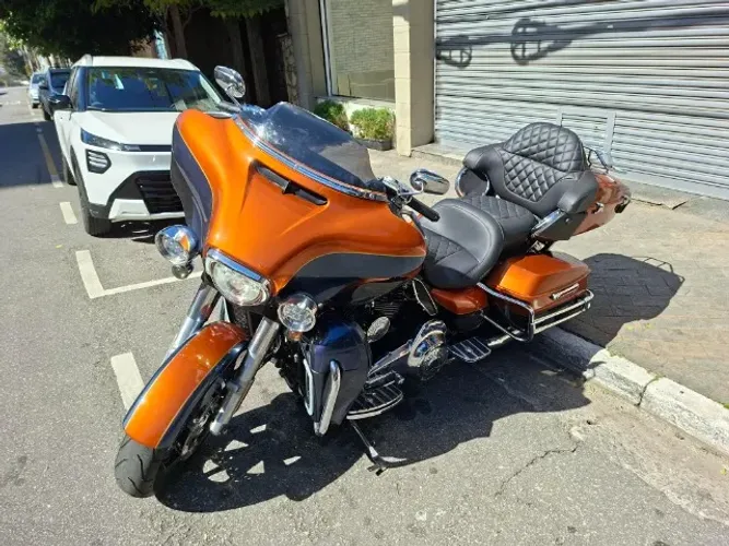 Electra Glide FLHTK 2016