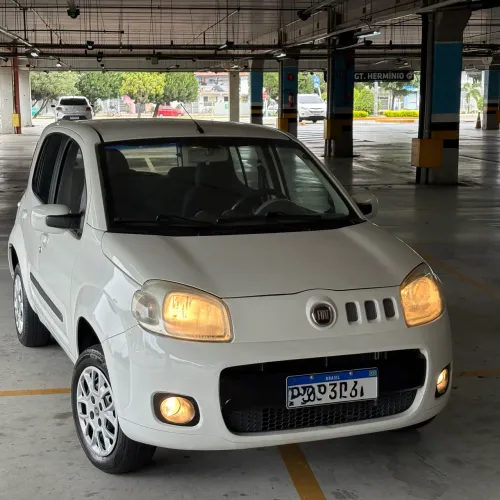 Fiat Uno Attracti. Celeb.1.4 EVO F.flex 8V 4P 2011